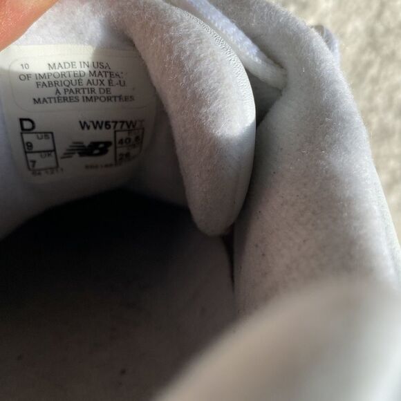 New balance abzorb 577 ww577wt made in USA size 9 white sneakers laced low top - Picture 7 of 9